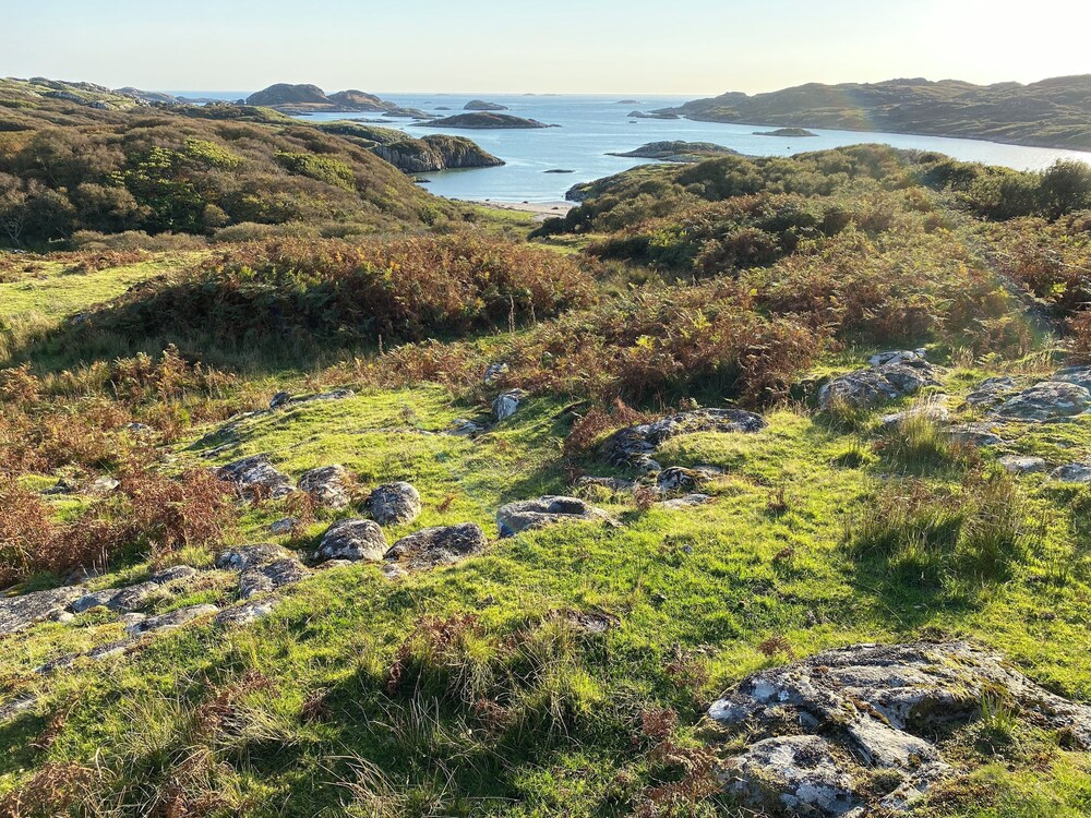 Cottage-isleofmull-stunningviews-wifi-parking view 4