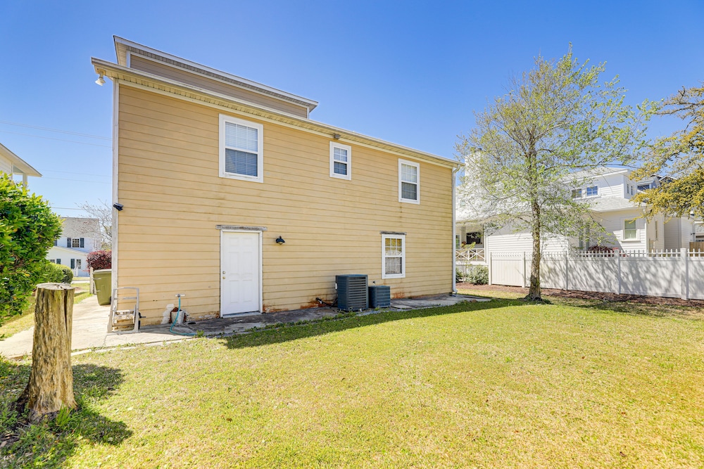Waterfront Crystal Coast Vacation Rental Getaway! view 3