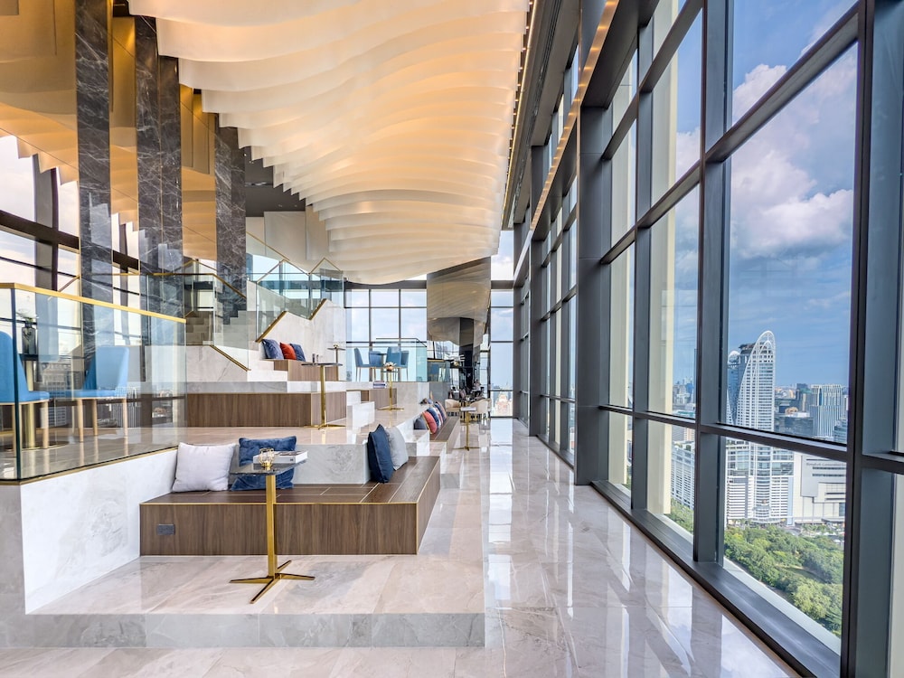 New City Condo in Central Bangkok Siam Paragon · Central World