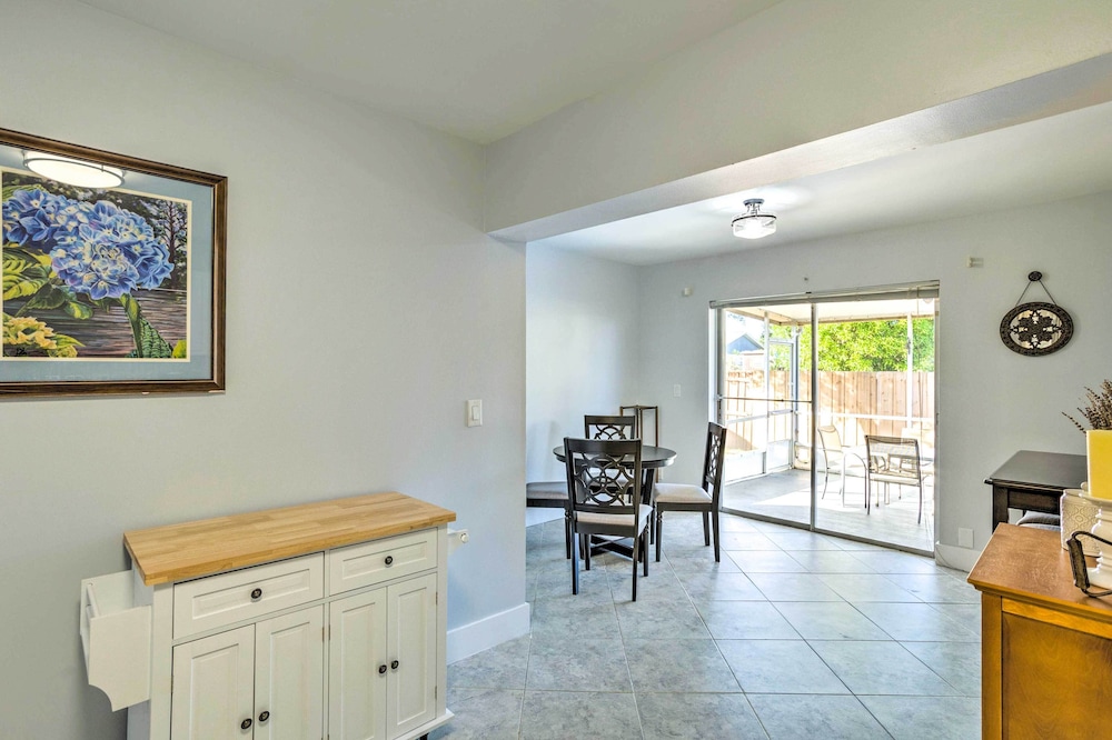 Palm Beach Gardens Duplex - 5 Mi to Beach! - Property Image 12