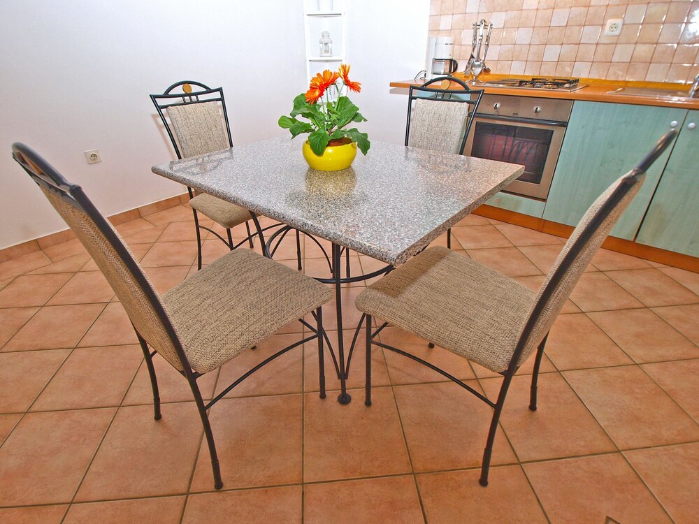 Apartment 1346 view 2