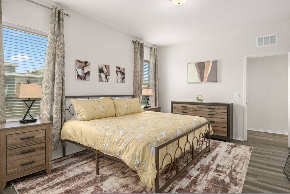 Modern 3BR Home in San Antonio
