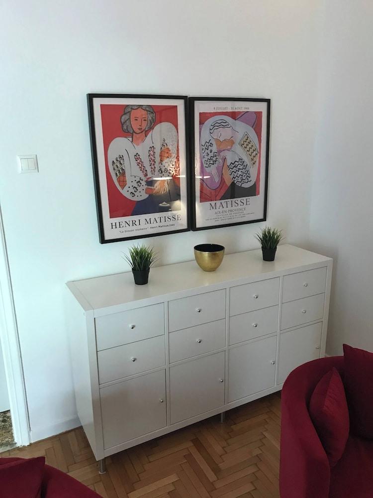 Beautiful Apartment In Central Athens, Pangrati No2443