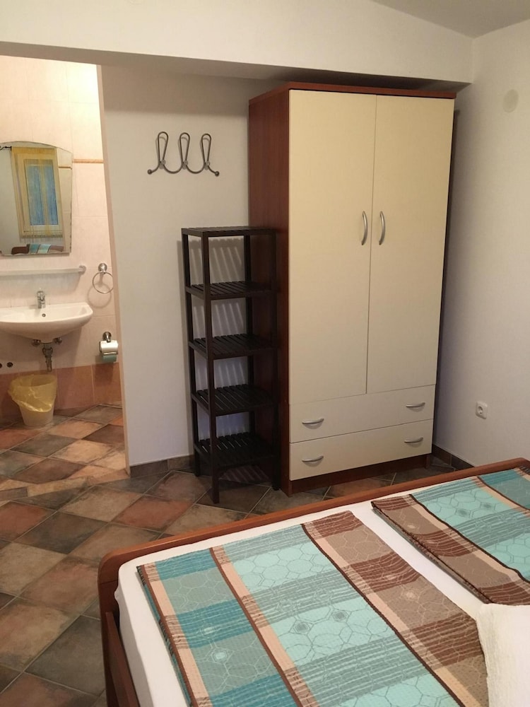 Apartments Pranic