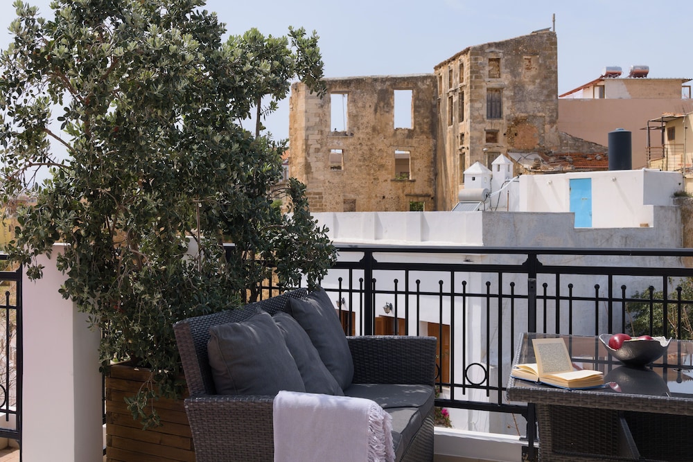 Nival Luxury Suites