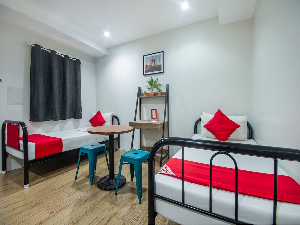 Cebu Vacations - OYO 443 Maria Cristina Arcade Suites - Property Image 33