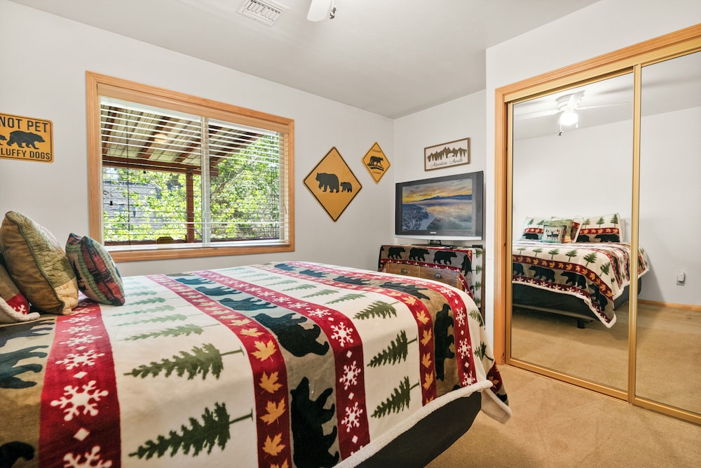 Sugarbear Cabin