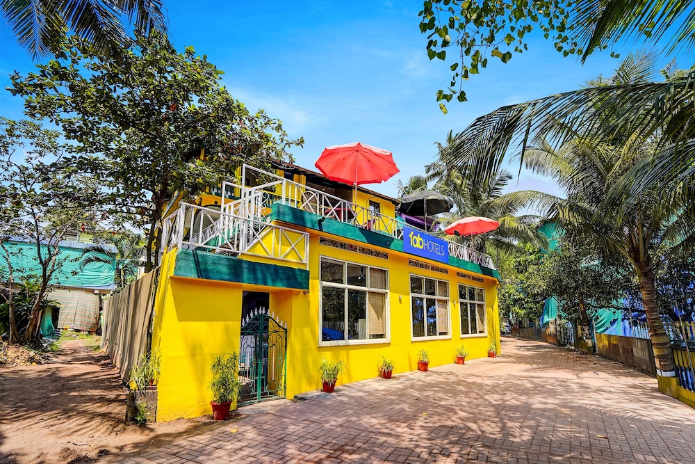 Fabhotel Sunshine Beach Resort