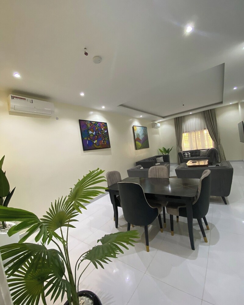 Zion Residence