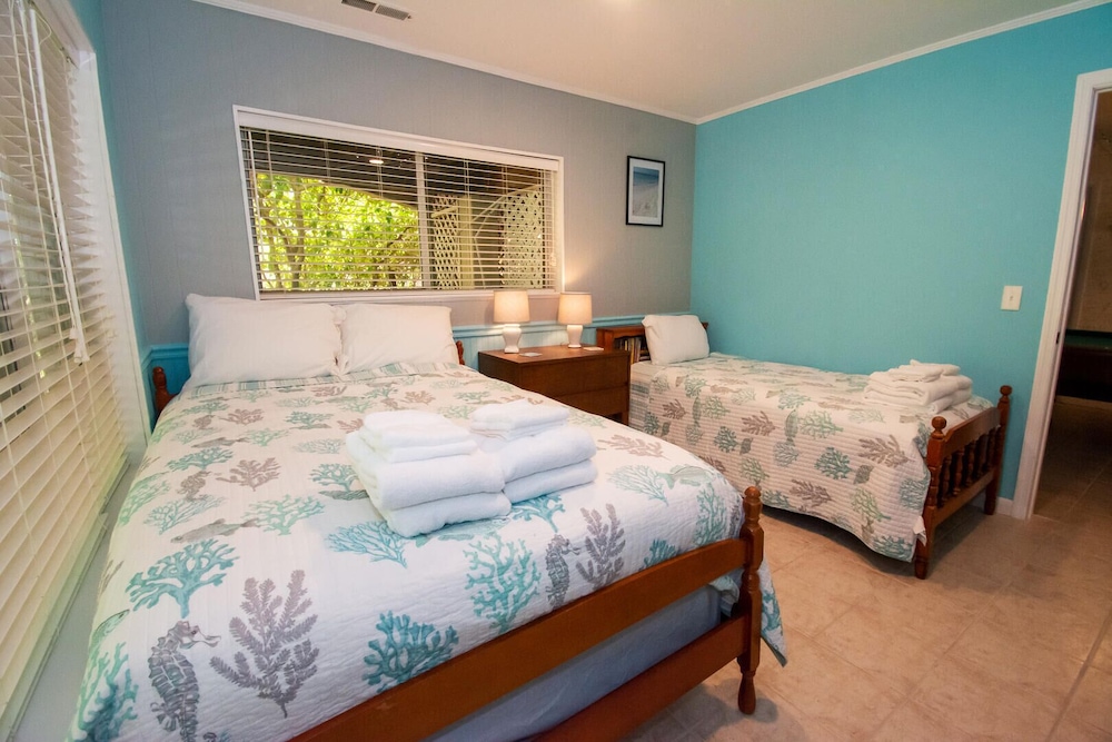 New Rental Property - Golf and Ocean Views - Sleeps 17 view 4
