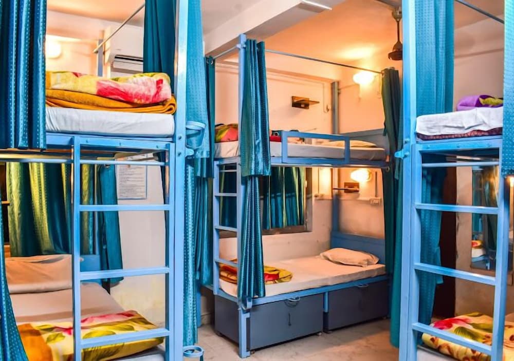 Skyard Hostel & Homestay (Harsil Valley)