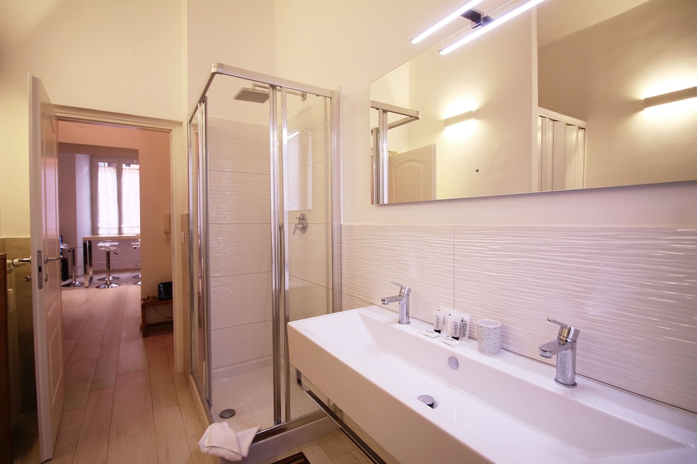 Wonder Vatican Smart Apt