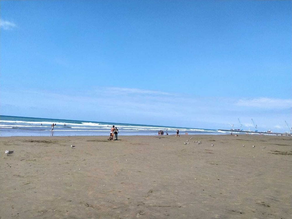 Hostal Venecia- Tu Casa en Manta