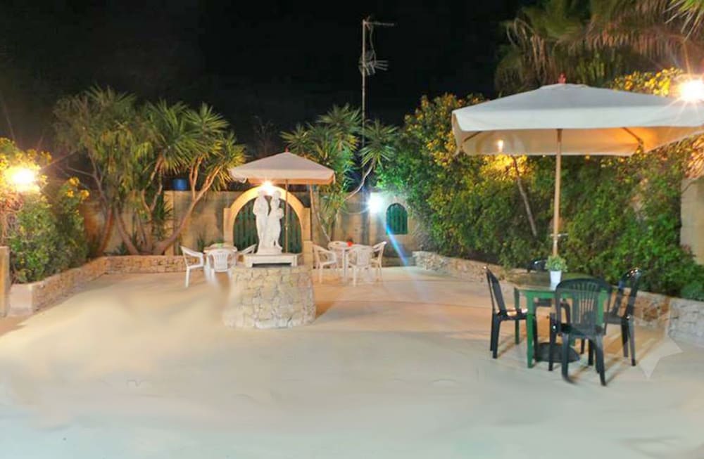 Happy & Healthy Farmhouse Gozo