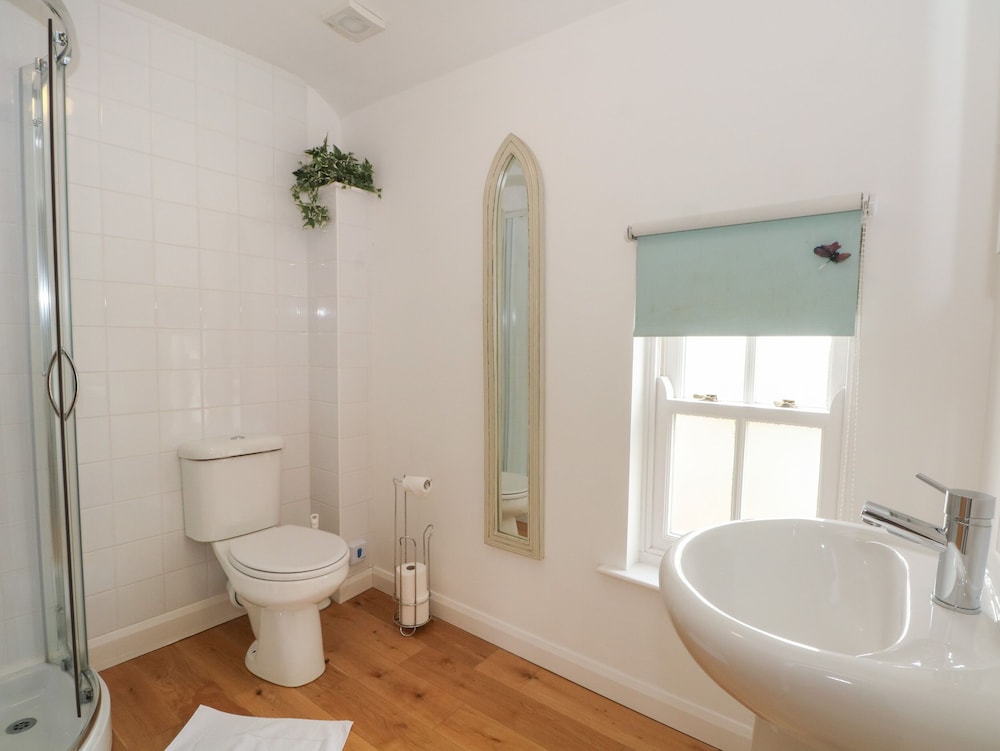 The Lodge at Cross Cottage