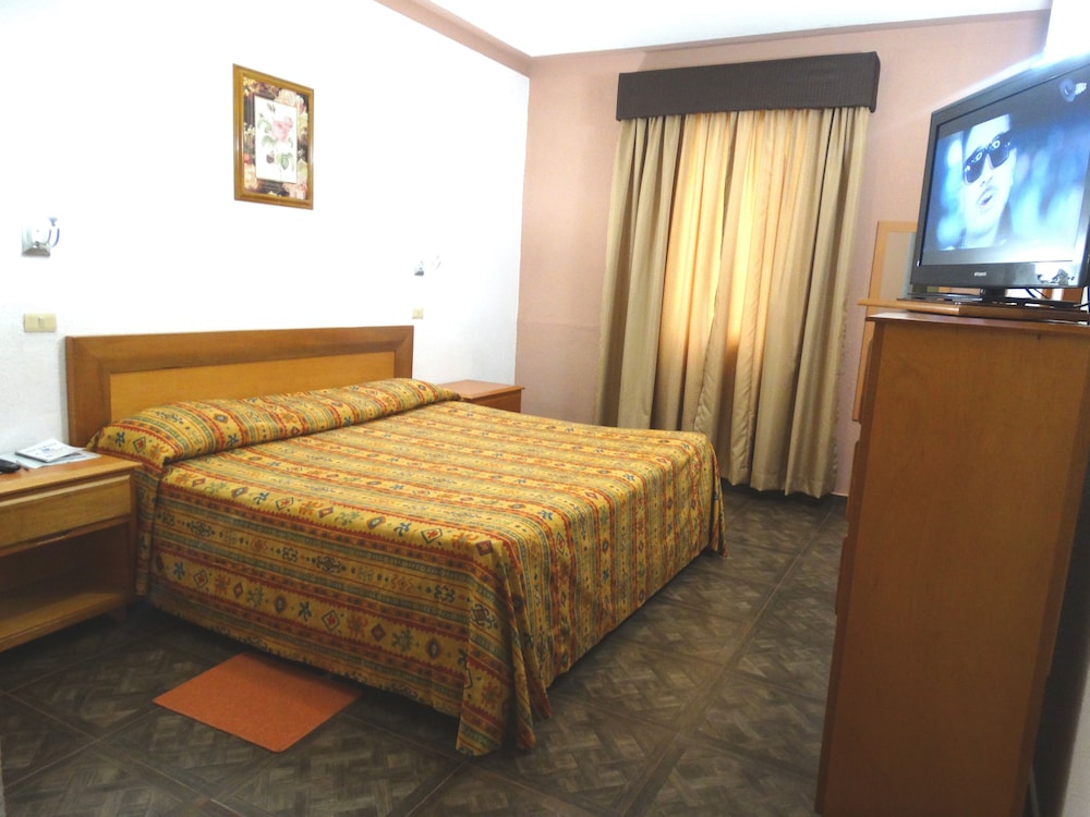 Reynosa Vacations - Hotel Astromundo - Property Image 11