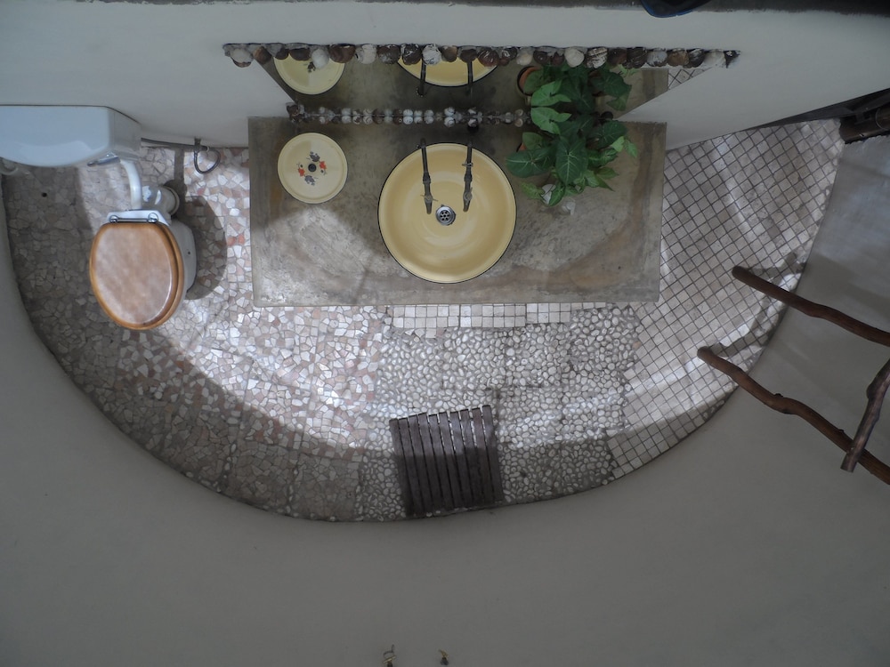Caprivi Houseboat Safari Lodge