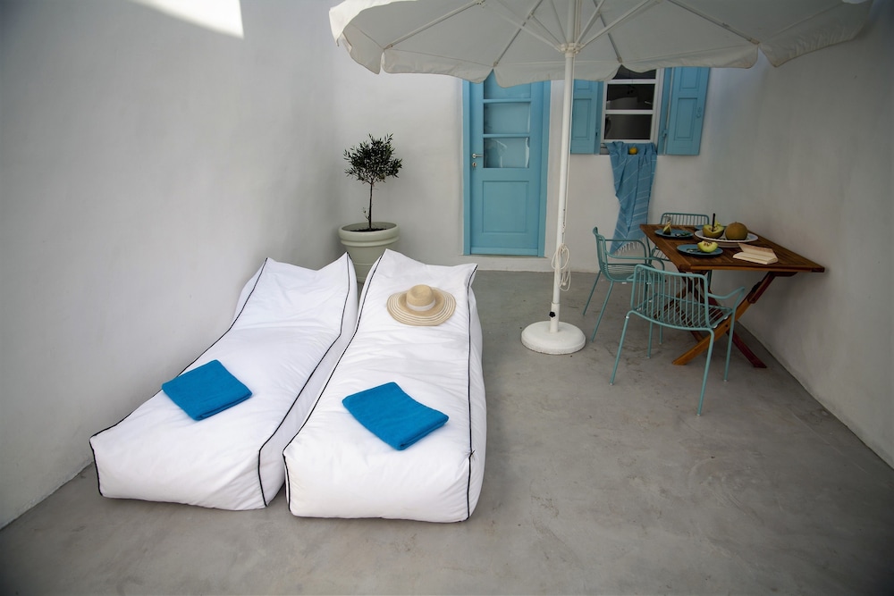 Mykonos Moussa Suites