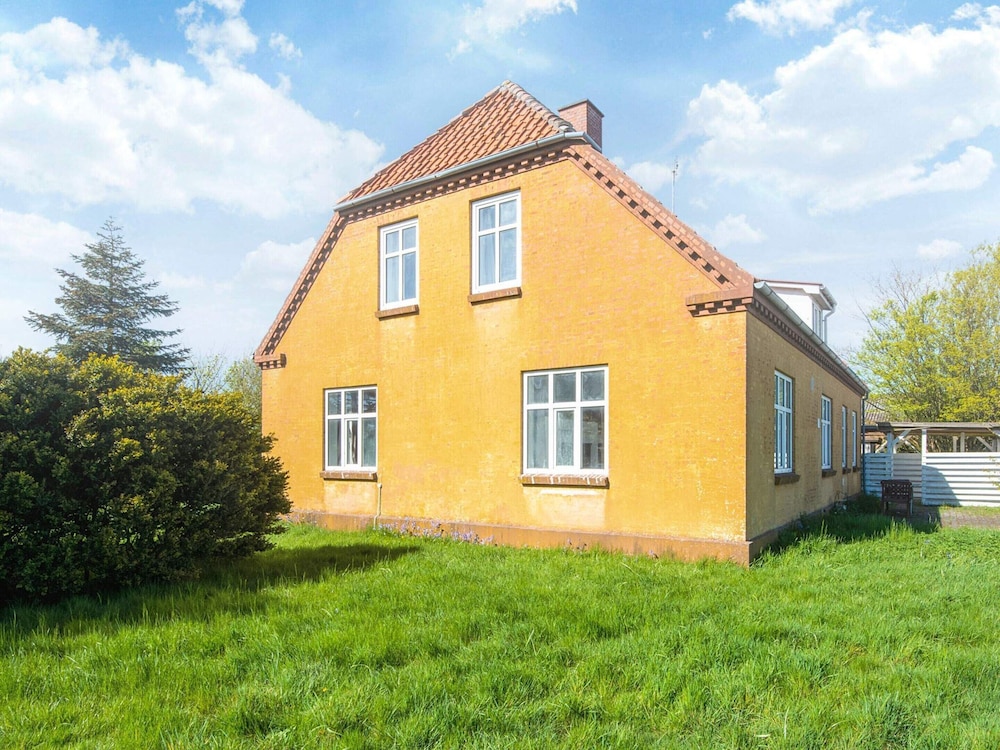 4 Person Holiday Home in Grenaa
