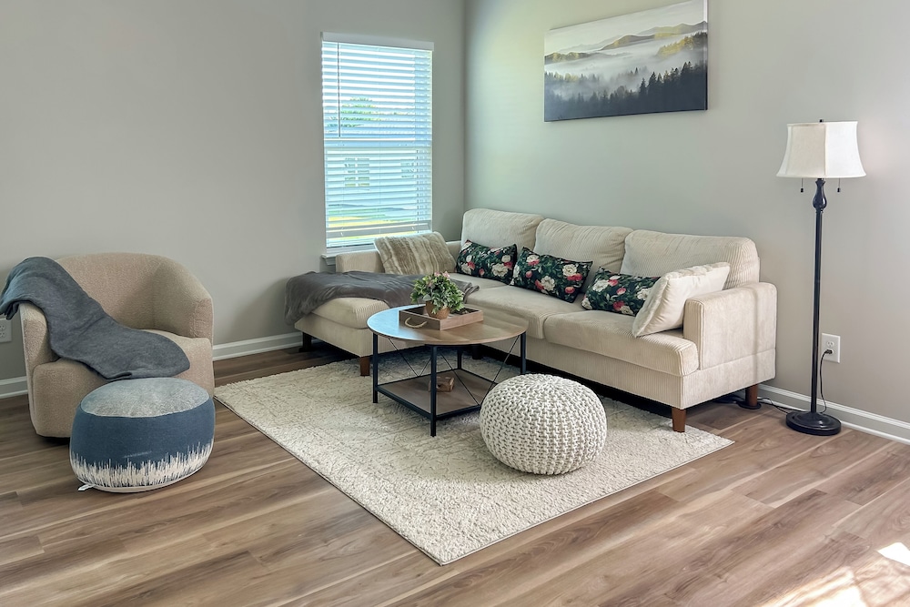 Family Getaway Near Lake Hartwell + Tugaloo Trails
