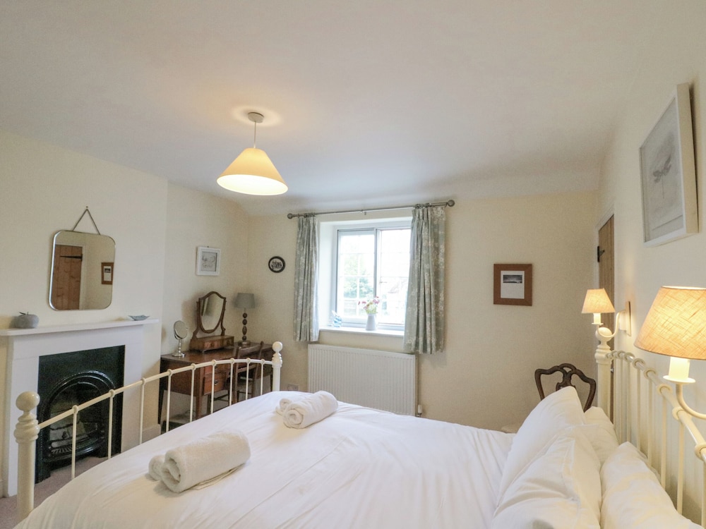 Harwood Cottage