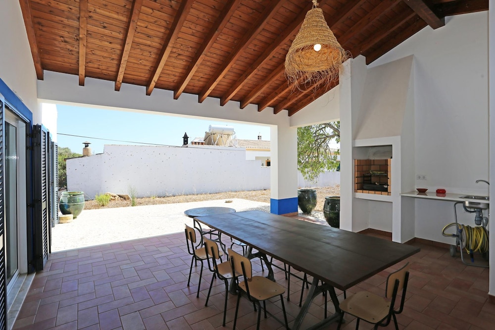 D13 - Eiras Velhas Holiday House in Alm Dena