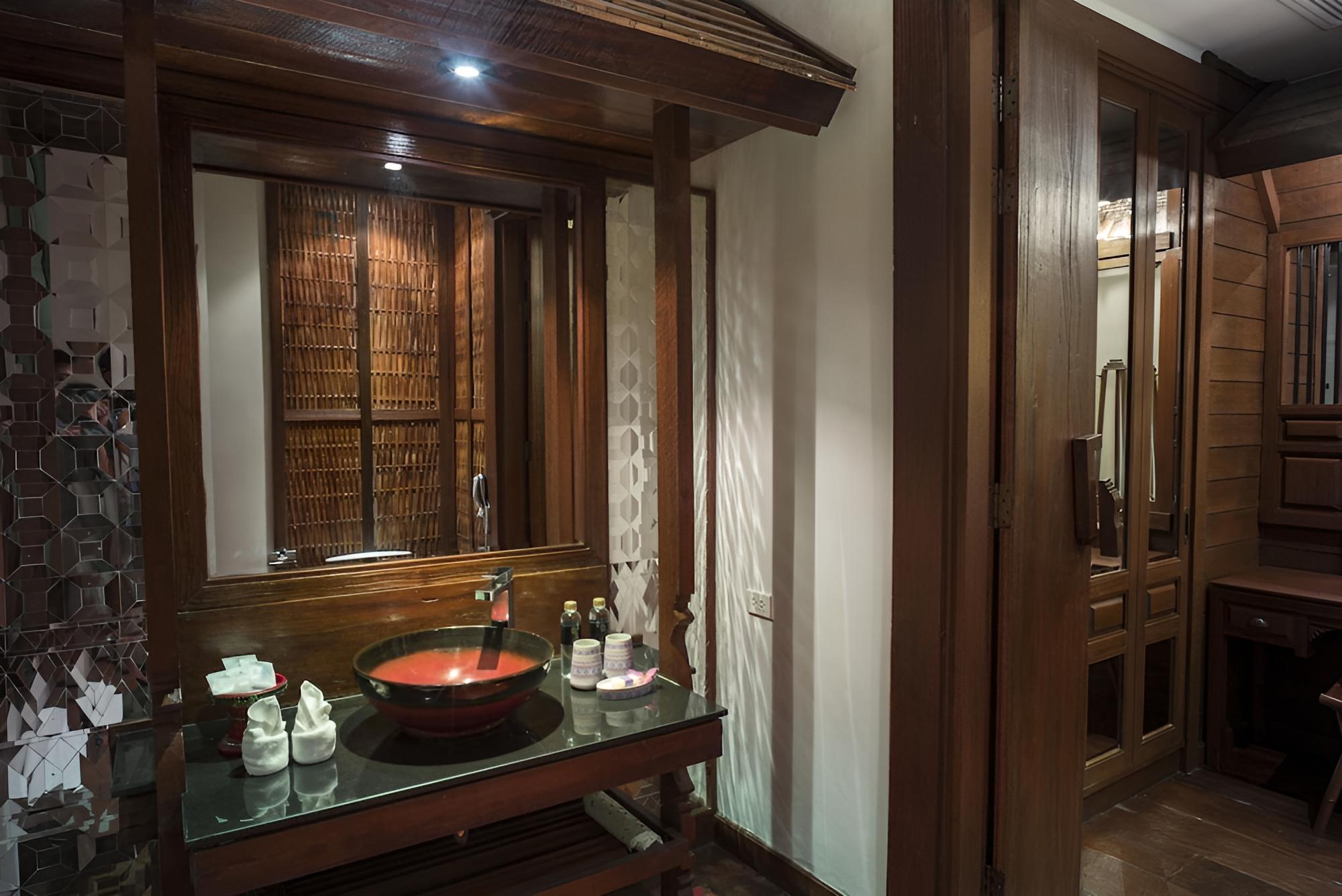Sibsan Luxury Hotel Rimping