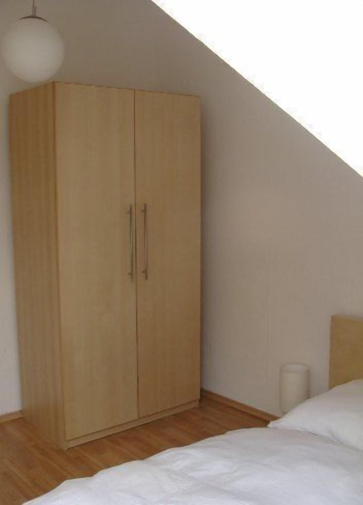 Bonn Vacations - Citypension Bonn - Property Image 3