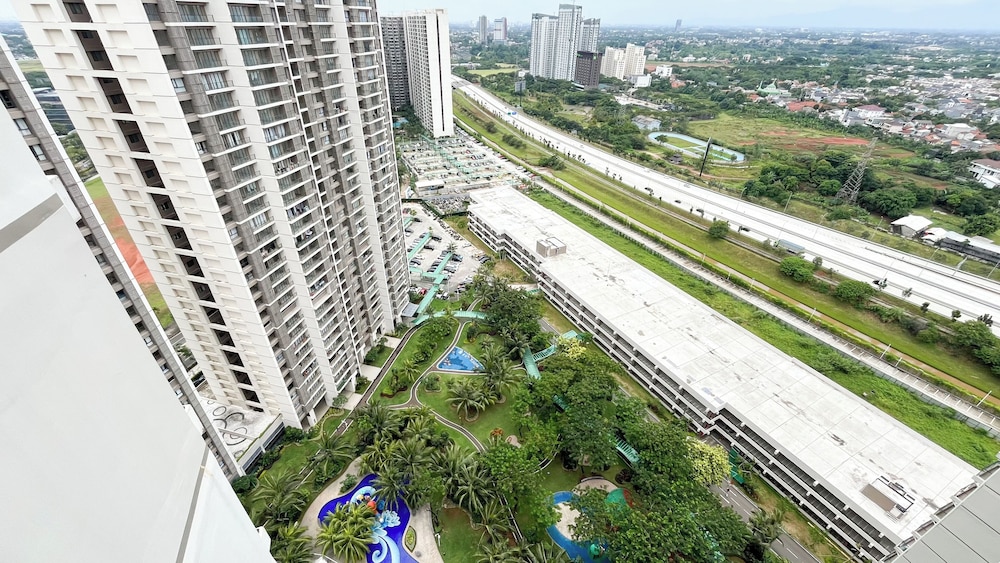 Brand New 3BR at Sky House BSD Apartment