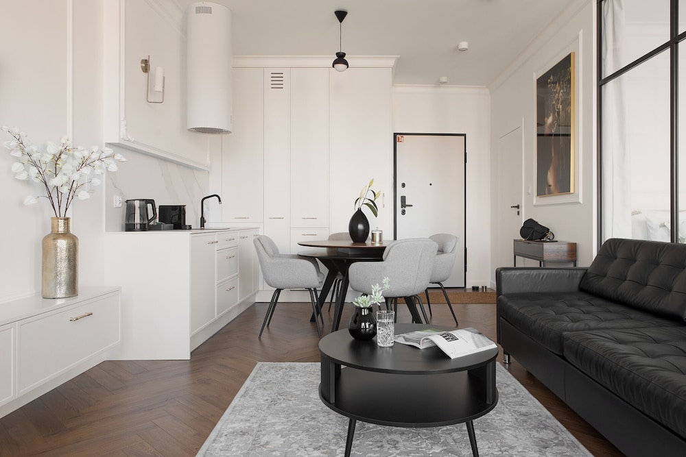 Granaria Premium River View by Downtown Apartments