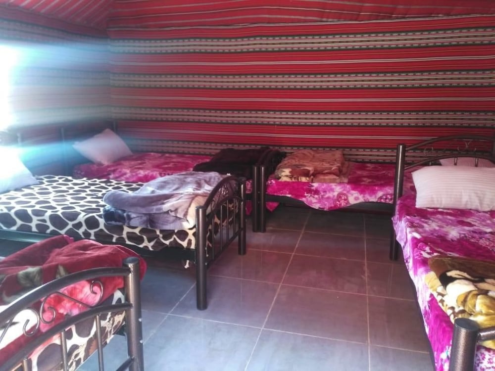 Rum Road - Hostel