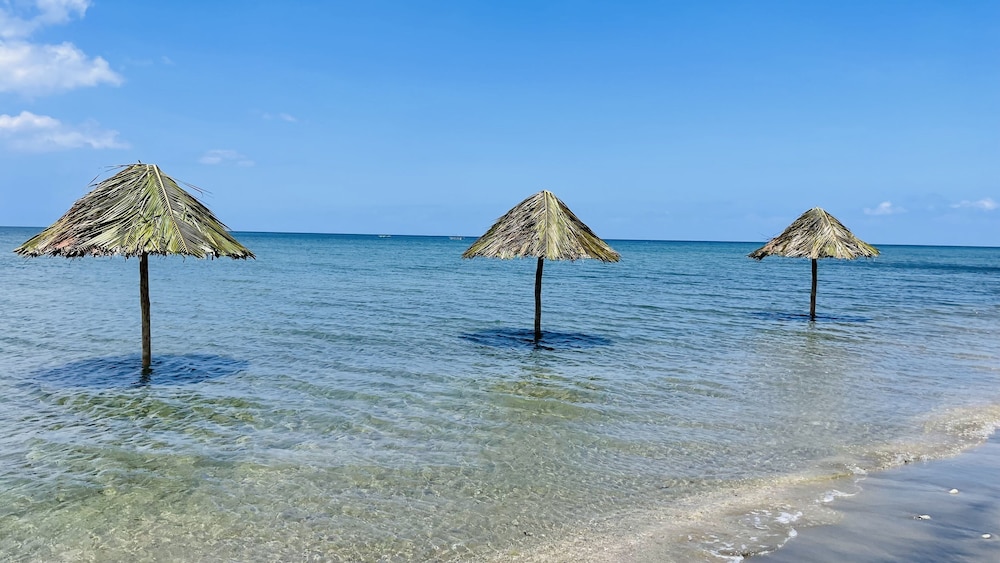 Footprints Beach Resort 123