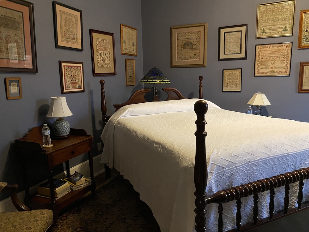 New Bern Vacations - Hanna House Bed  Breakfast - Property Image 61