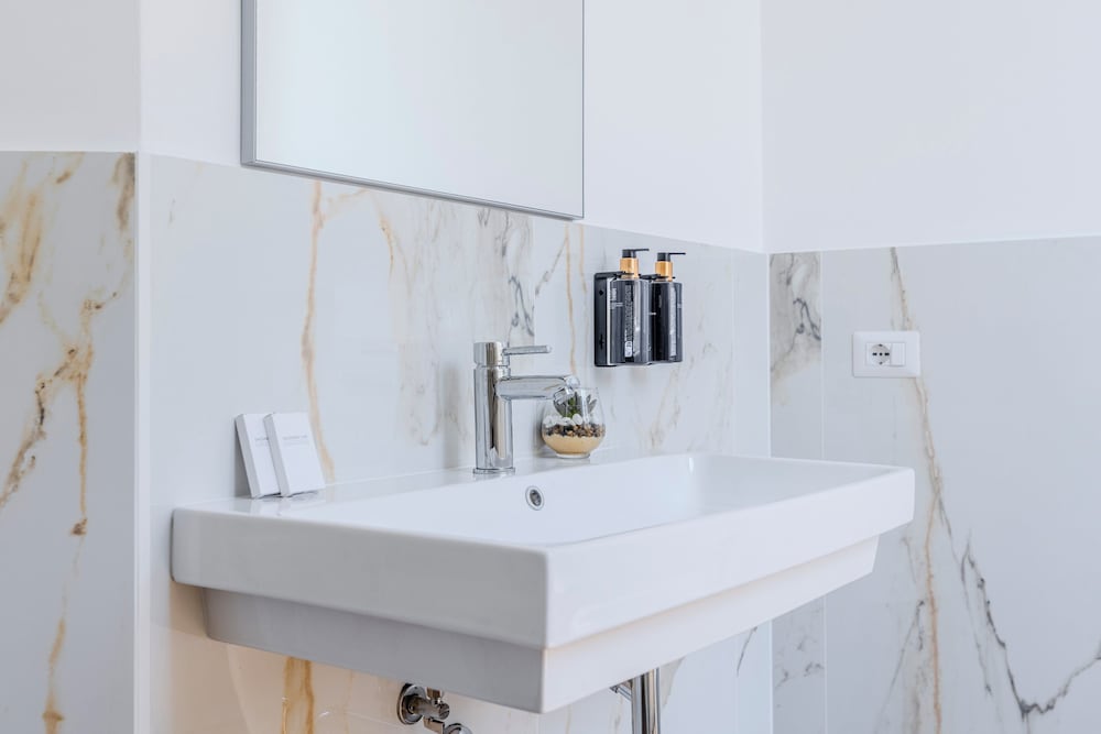 Vatican Pertusa Luxury Suites