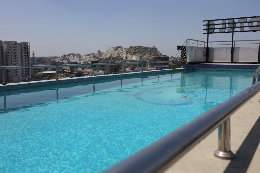 NPG Hotel