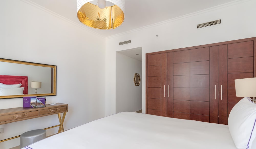 Dream Inn Dubai Apartments - Burj Views
