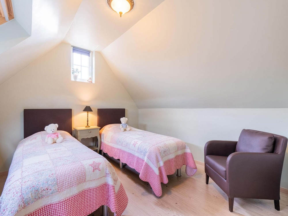 Inviting Holiday Home in Nieuwpoort With Garden