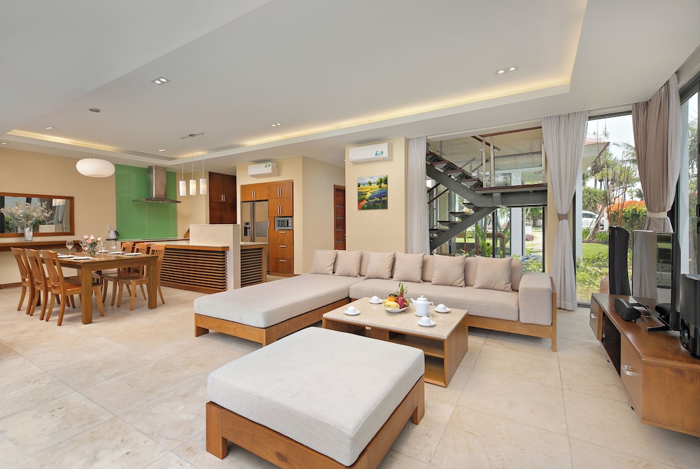 The Ocean Villa Da Nag By Abogo