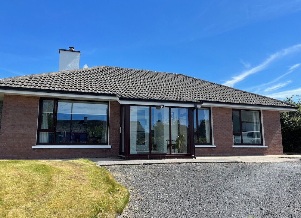 The Nook Oranmore Holiday Home