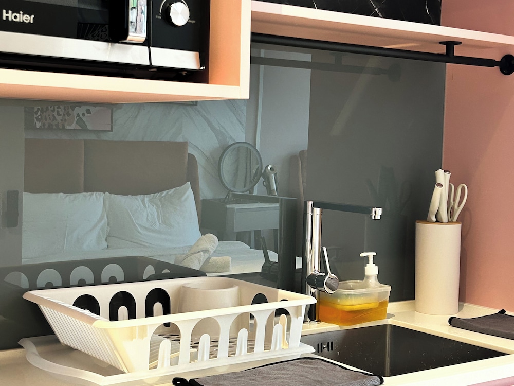 The Paxtonz by Manhattan Group