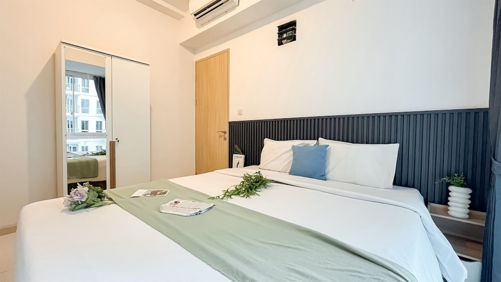 Modern 2Br Apartment Near Tokyo Hub At Tokyo Riverside Pik 2