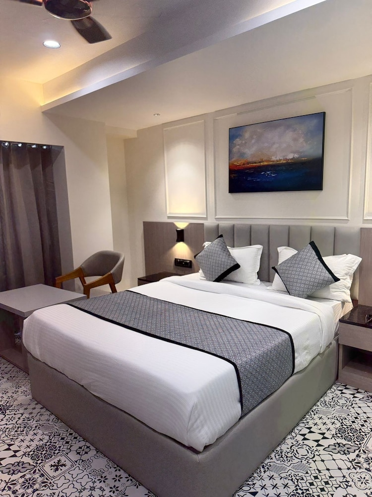 Hotel Laxus