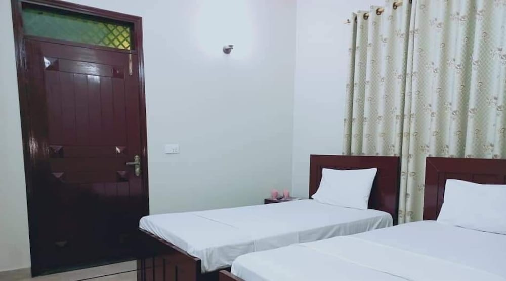 BNB Rose Lodge Family Guest House