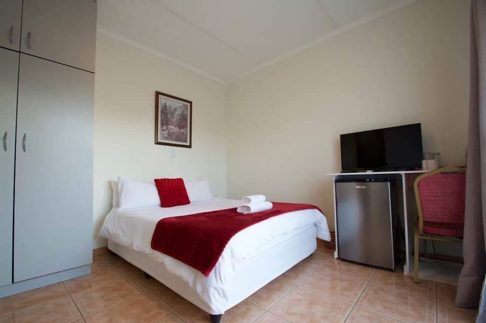 Mo-Nize Villa Guesthouse