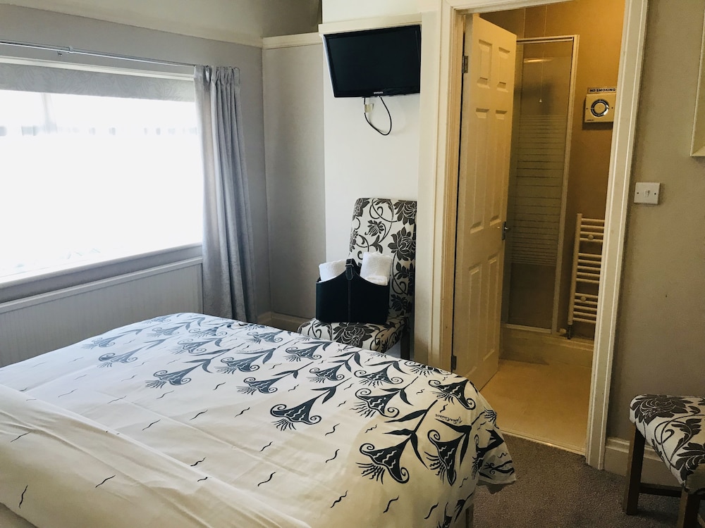 Photo 18