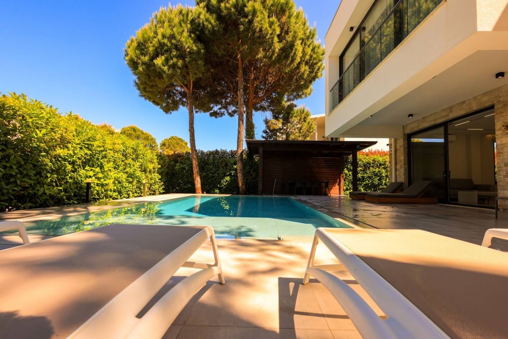 Sanpietro Individual Villa