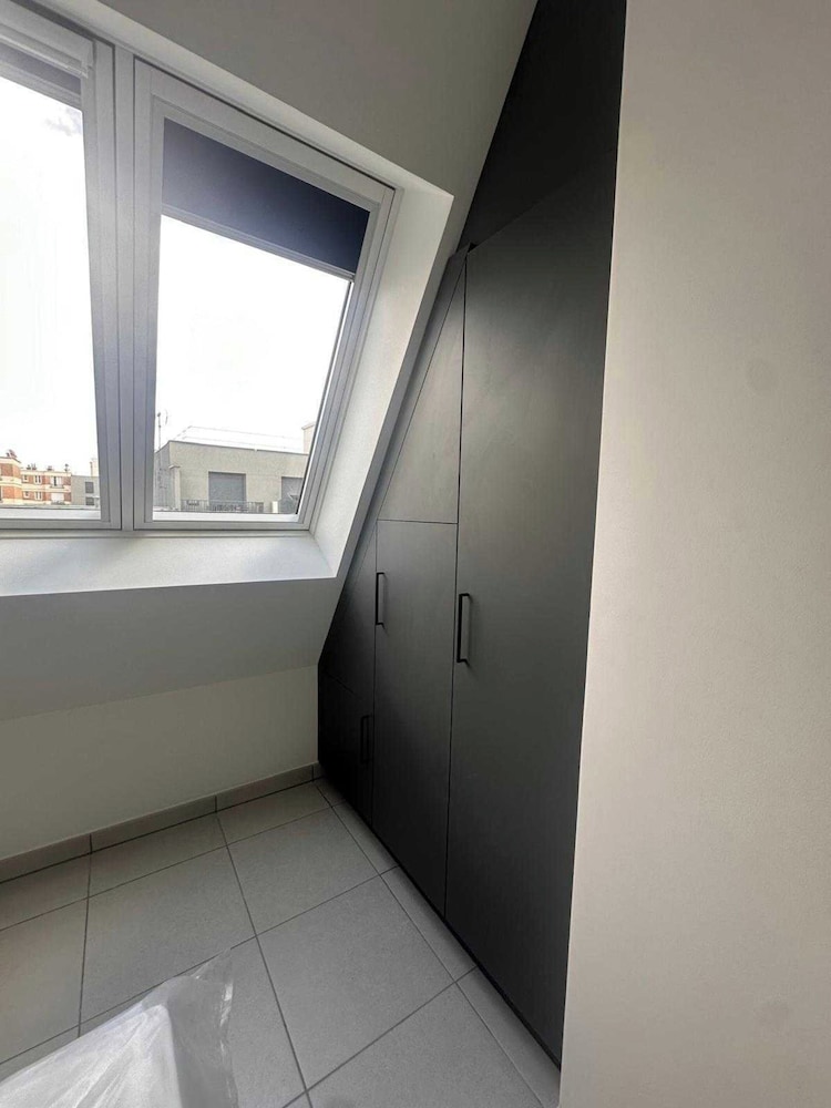 Elegant Appt - 3bdr/8p - Near Paris & La Defense