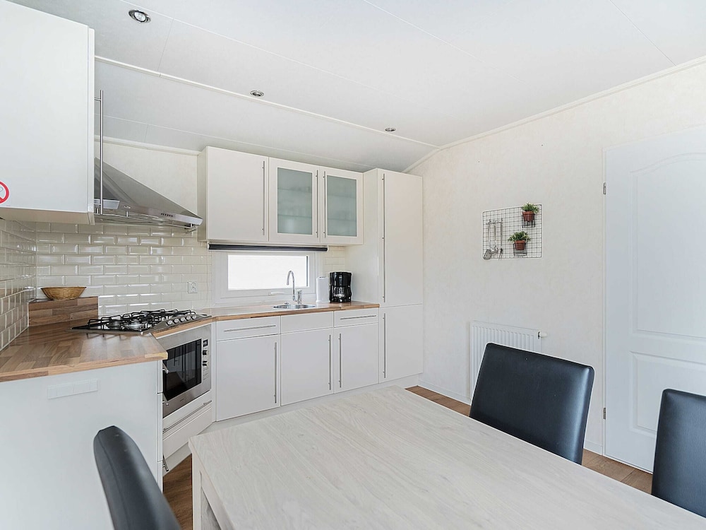 Chalet in Parc de Kievit With Large Garden view 3