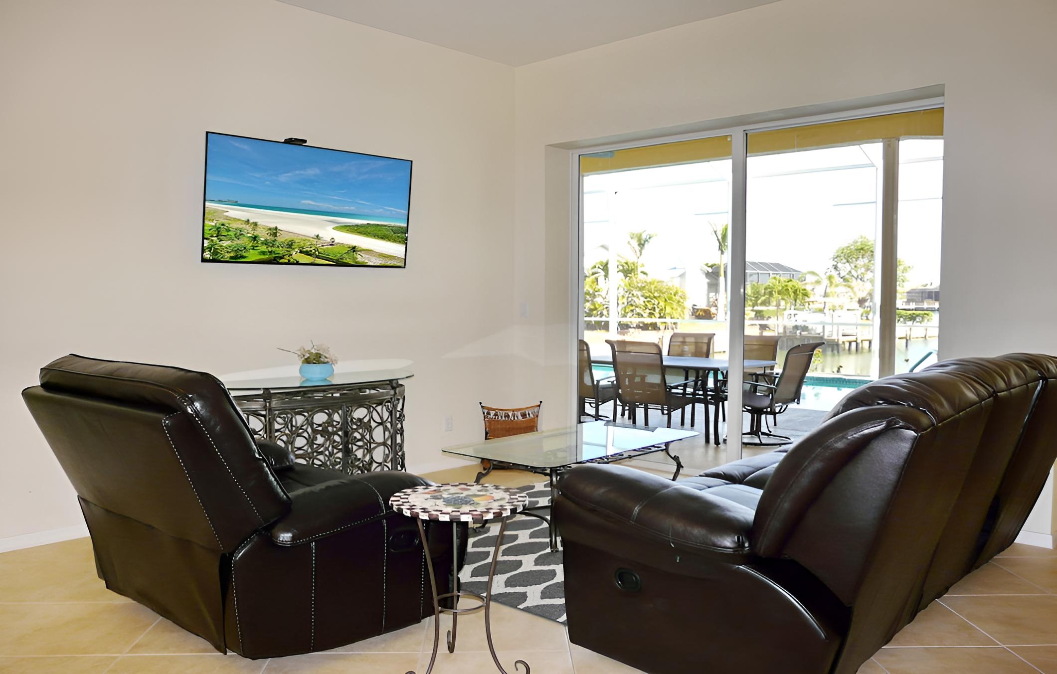 221 Landmark Street view 3