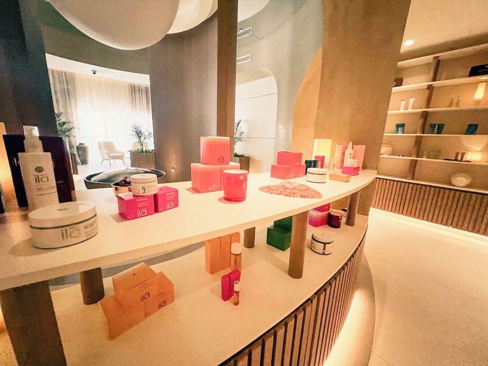 New Fairmont Residences by Propigo
